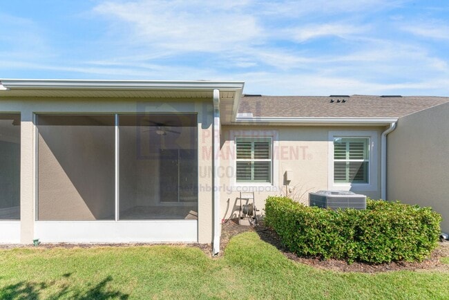 Building Photo - 3689 Divot Ln