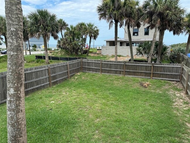 Building Photo - 907 S Central Ave