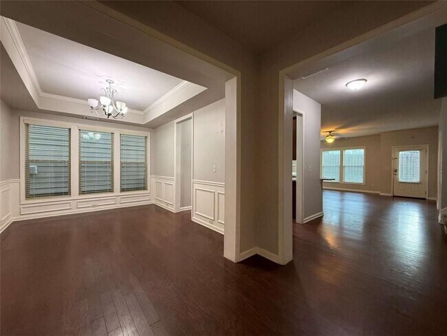 Building Photo - 5115 Breezewood Cir
