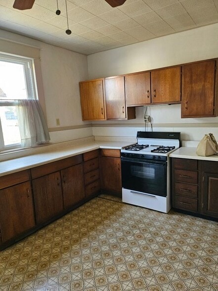 Building Photo - 769 S Ogden St