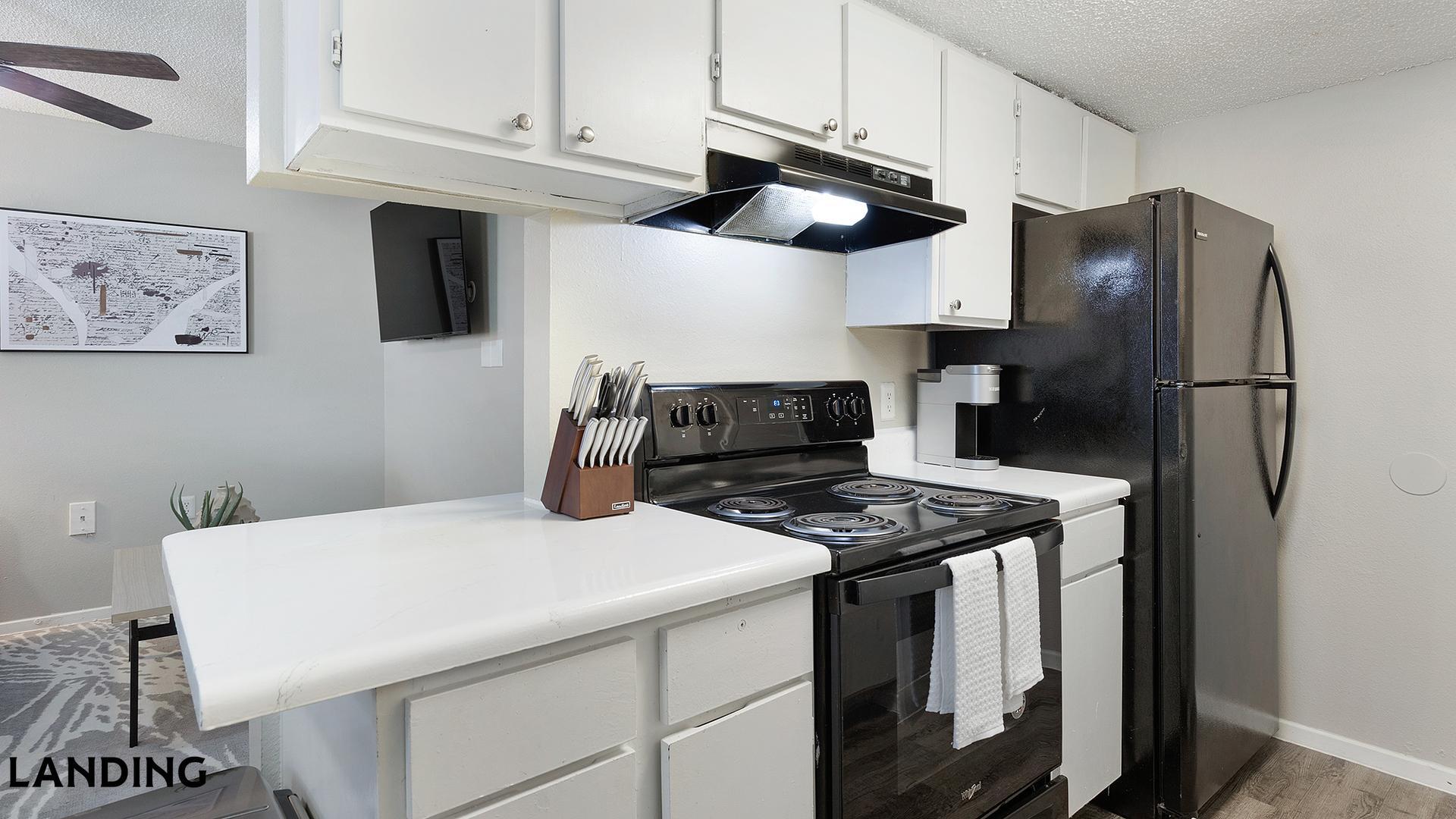 Building Photo - 130 Camino De Oro