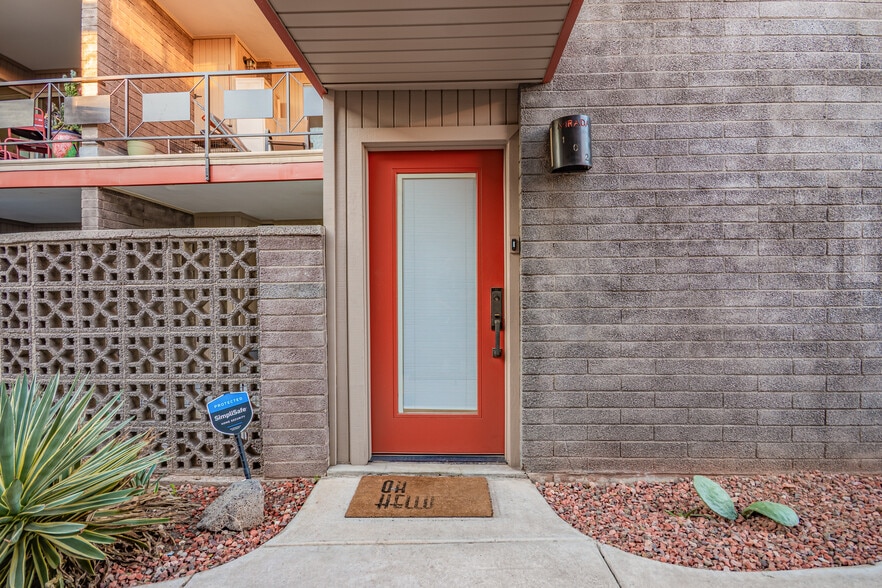 Building Photo - 1225 E Medlock Dr