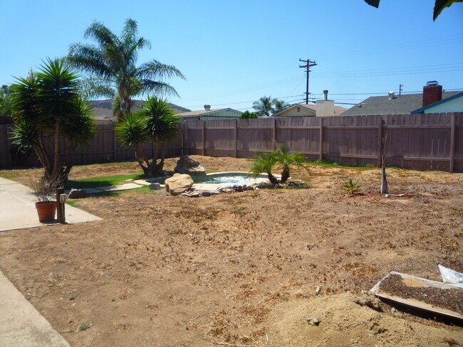 Building Photo - Upgraded Single-Story Home with Private In...