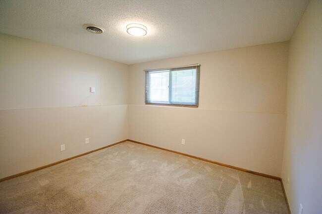 Building Photo - 4433/4435 13th Ave NW