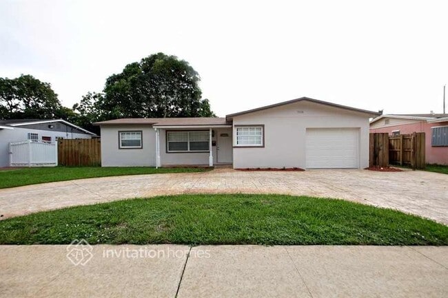 Building Photo - 7438 Taft St