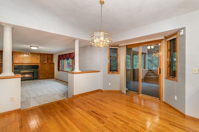 Building Photo - Beautiful Single Family home in Savage