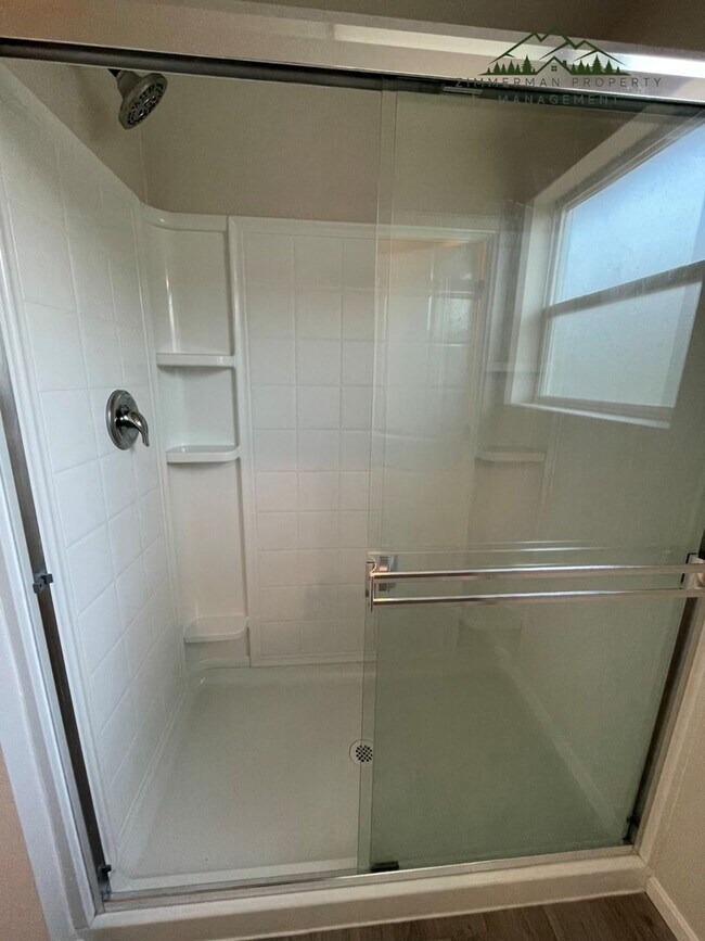 Building Photo - Beautiful 3-Bedroom Home in The Hayden Bri...