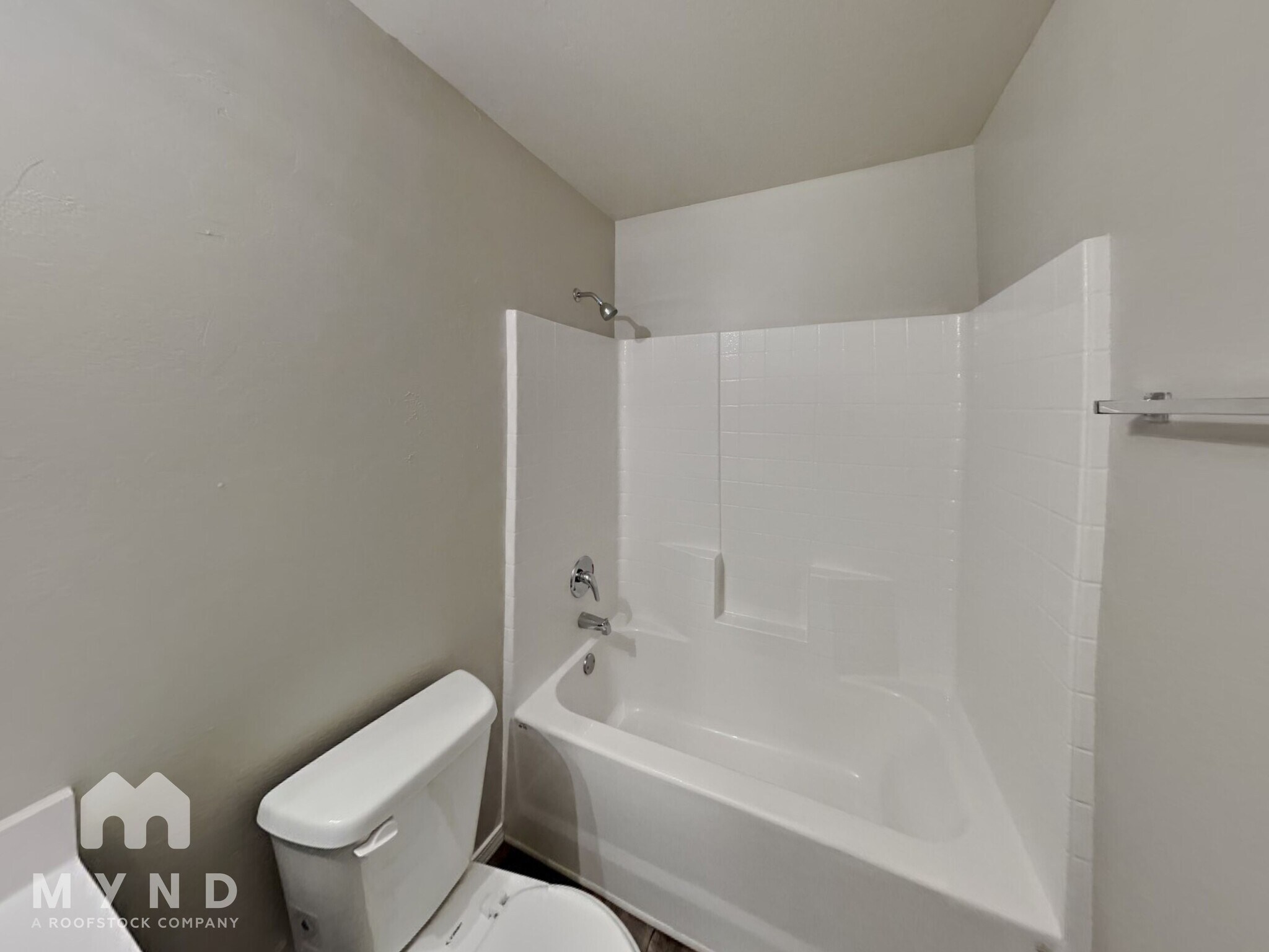 Building Photo - 4204 Umbria Rd