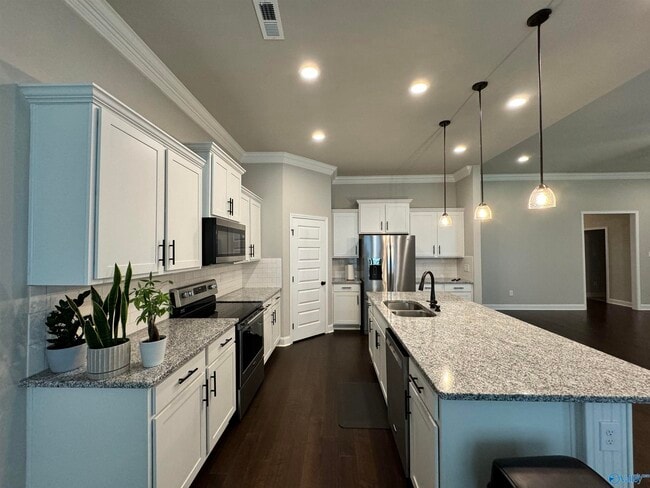 Building Photo - 109 Kambry Grv Dr