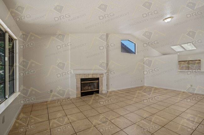 Building Photo - 3524 Hallsboro Ct