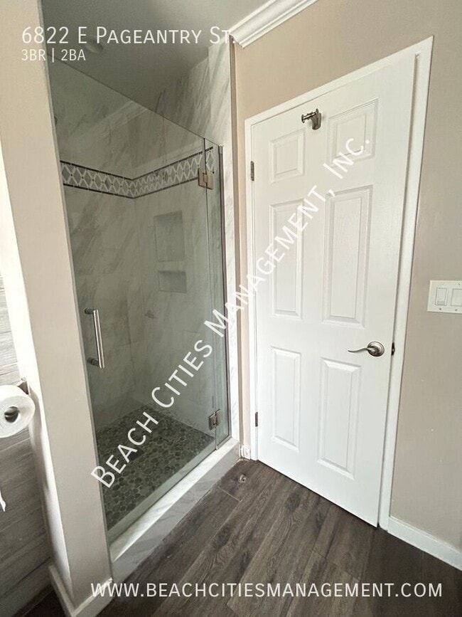 Building Photo - 6822 E Pageantry St