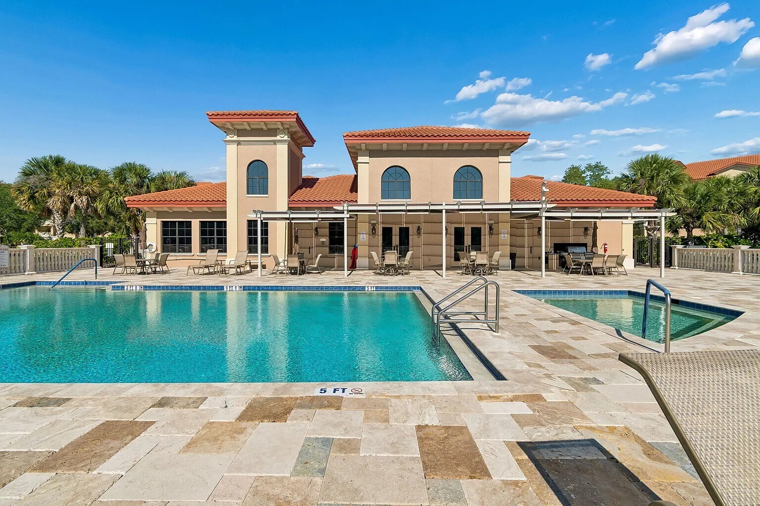 Building Photo - 7702 Lake Vista Ct