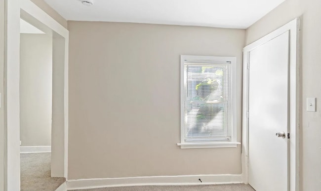 Building Photo - 163 N Wolfe St