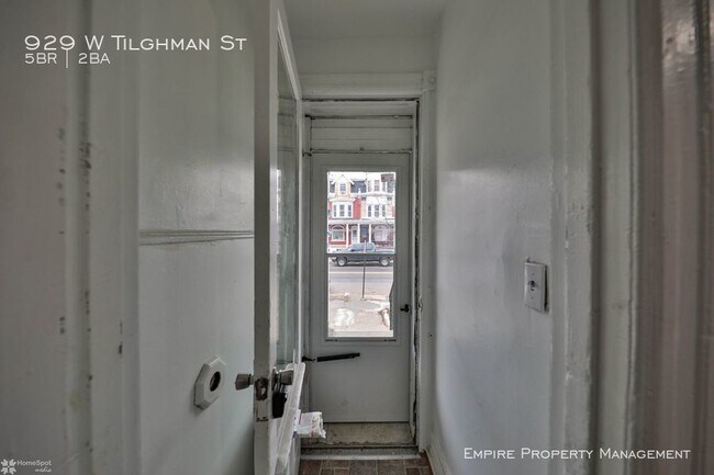Building Photo - 5-Bedroom/2-Bathroom in Allentown