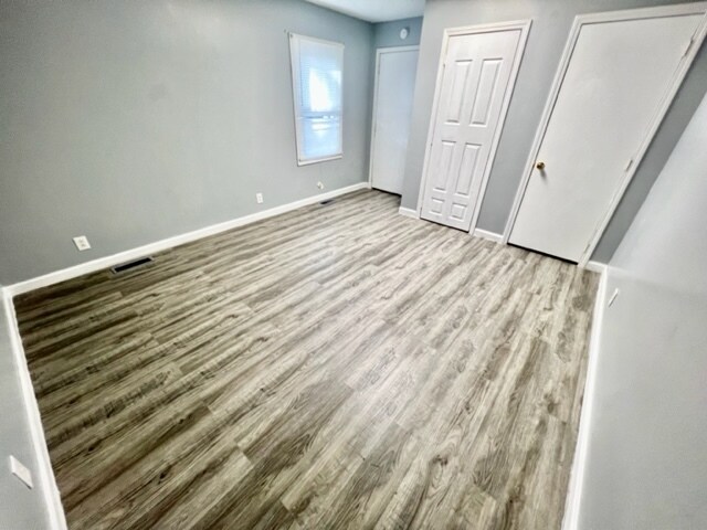 Building Photo - 3500 Igleheart Ave