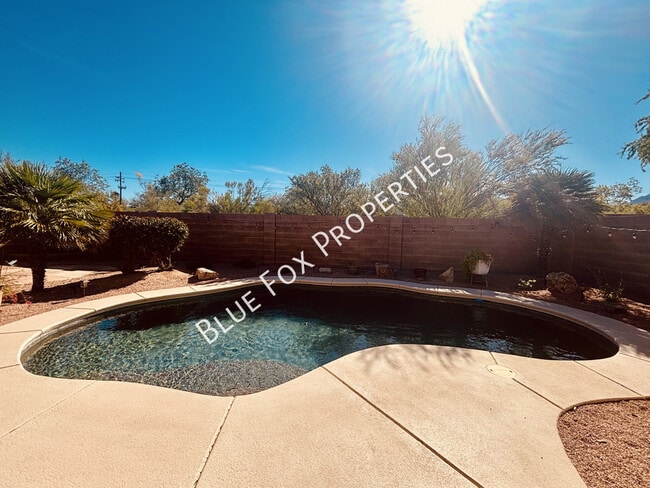 Building Photo - 11678 N Red Creek Pl