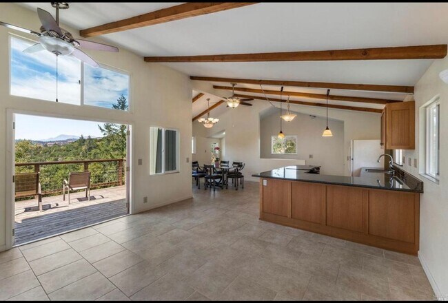 Building Photo - Unique large 1 bedroom 1 bath 4 car garage!!!