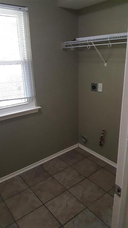 Building Photo - 2810 Turtle River Dr