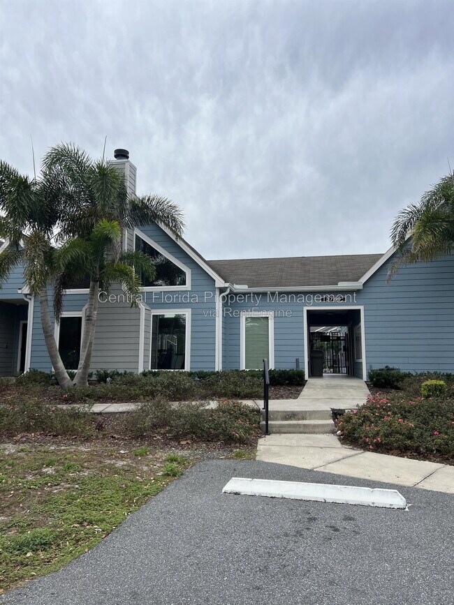 Building Photo - 3700 Idlebrook Cir