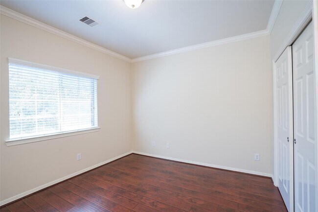 Building Photo - 13307 Olive Trce