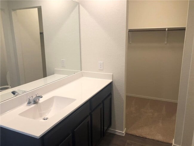 Building Photo - 11904 Pyrite Rd