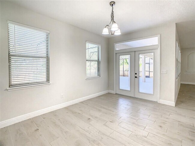 Building Photo - 8917 Blue Mesa Dr