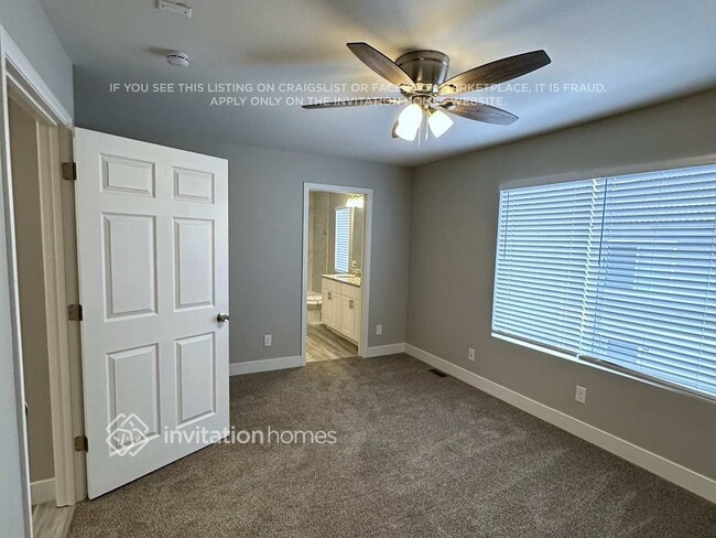 Building Photo - 5545 N Gibraltar St