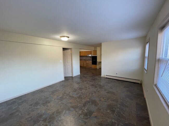 Building Photo - 11 Munn Pl