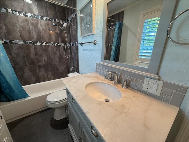 Building Photo - 4985 Cobia Dr SE