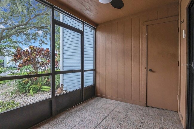 Building Photo - 3883 Atrium Dr