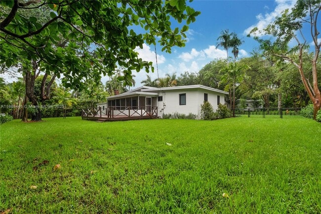 Building Photo - 8050 SW 98th Terrace