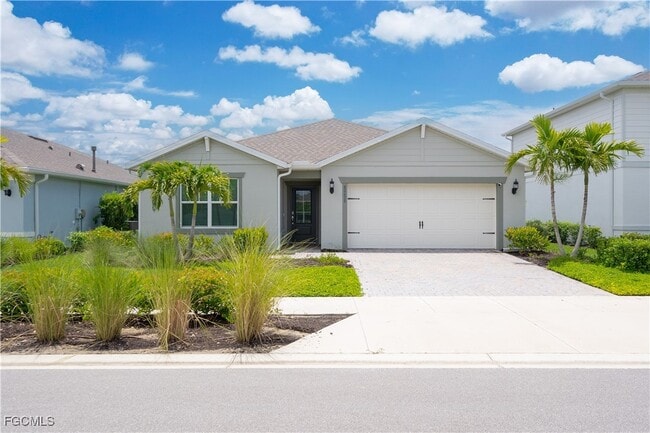 Primary Photo - 42428 Cascade Dr