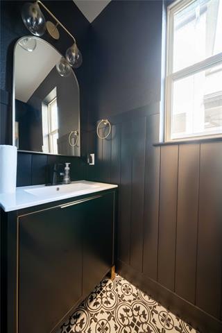 Building Photo - 7305 Elm Grove Ln