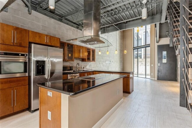 Building Photo - 217 N 12th St