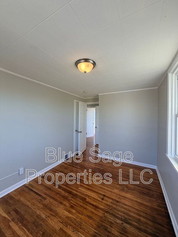 Building Photo - 66 Folcroft Ave