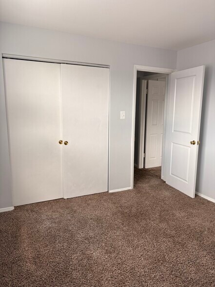 Building Photo - 3415 5th St SE