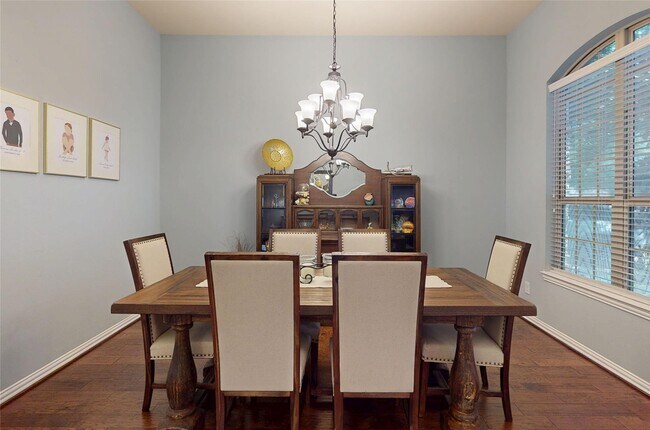 Building Photo - 25003 Stratton Meadows Dr