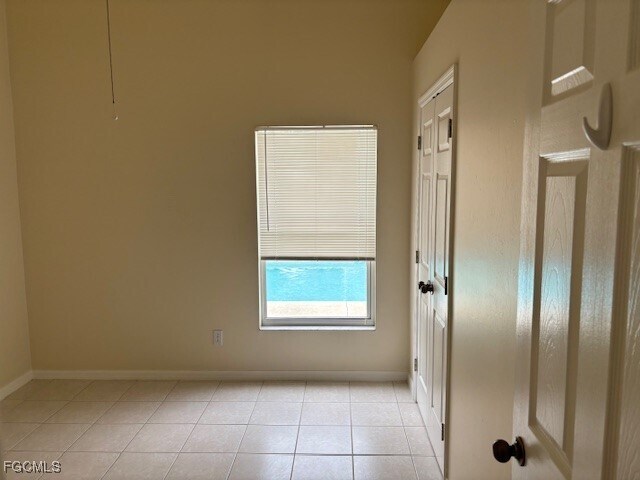 Building Photo - 15805 Beachcomber Ave