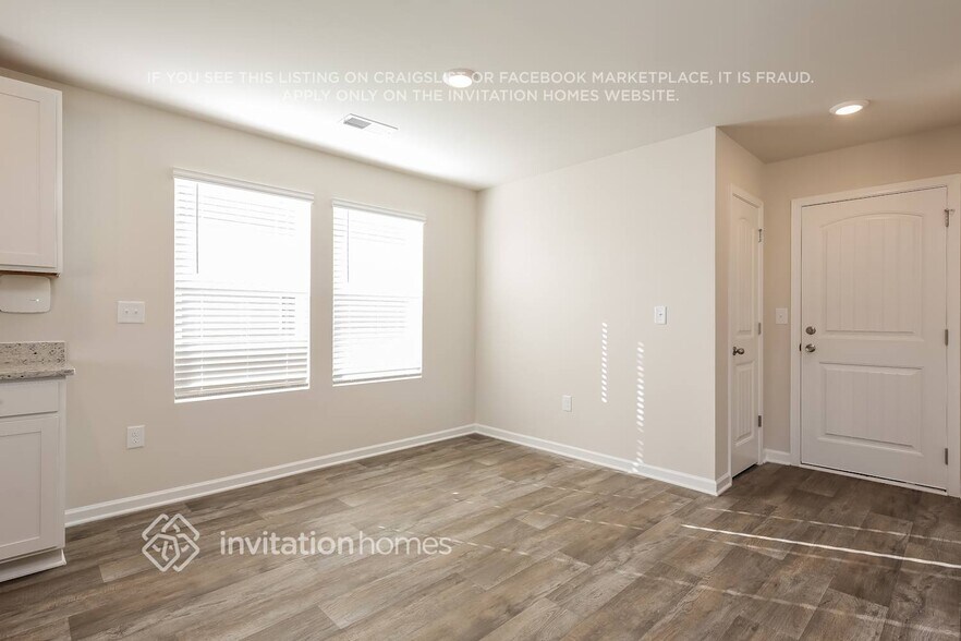 Building Photo - 230 Green Pasture Rd