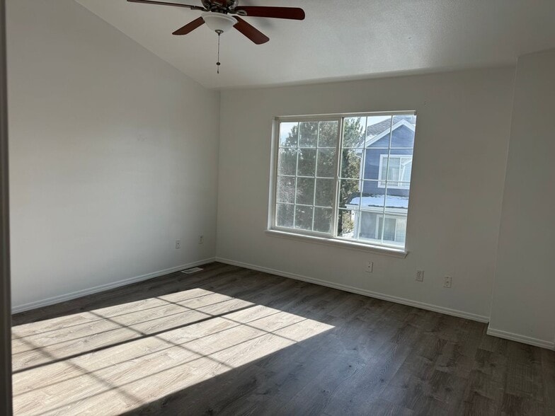 Building Photo - 19226 E Carolina Pl