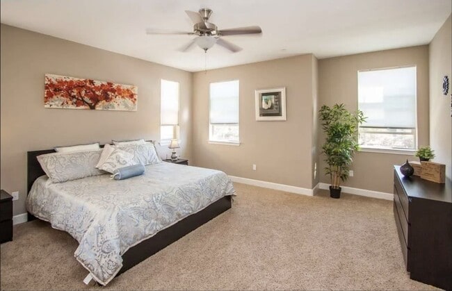 Building Photo - Cozy and Well Maintained Single-Family 4BD/3BA Home for Rent in Desirable Dublin!