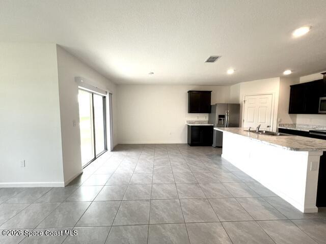 Building Photo - 392 Ocarina St SW