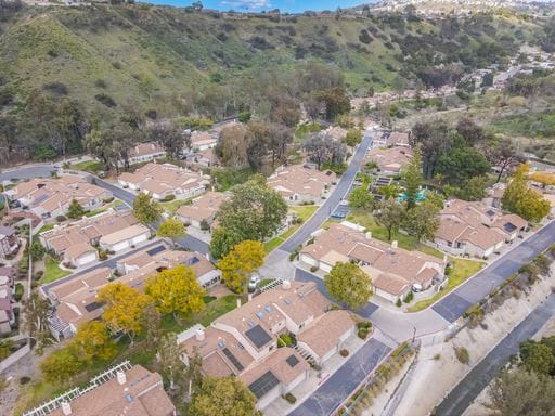 Building Photo - San Diego Desirable Del Cerro - Two Weeks Free - 3 bed / 2 bath Attached Home w Garage, Patio, an...