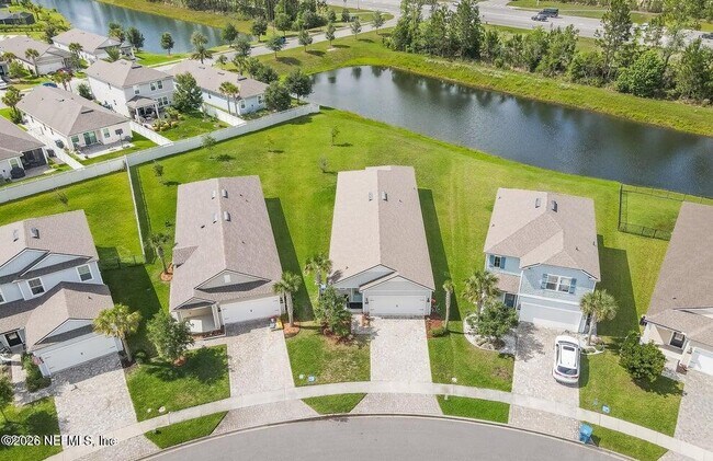 Building Photo - 65 Creekmore Dr