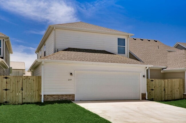 Building Photo - 3 Bed 2 1/2 Bath House For Lease - Lowell, AR