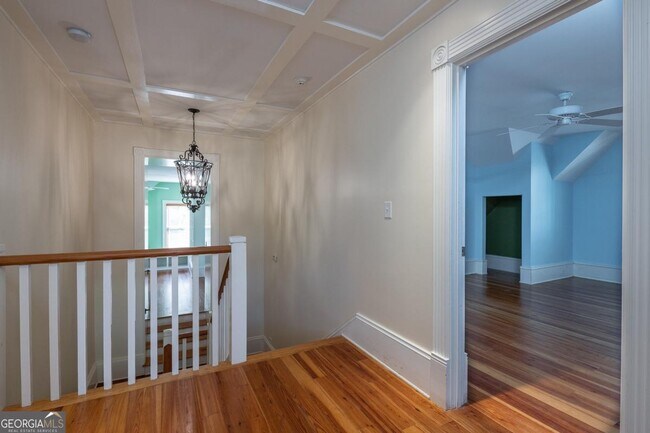 Building Photo - 765 Woodland Ave SE