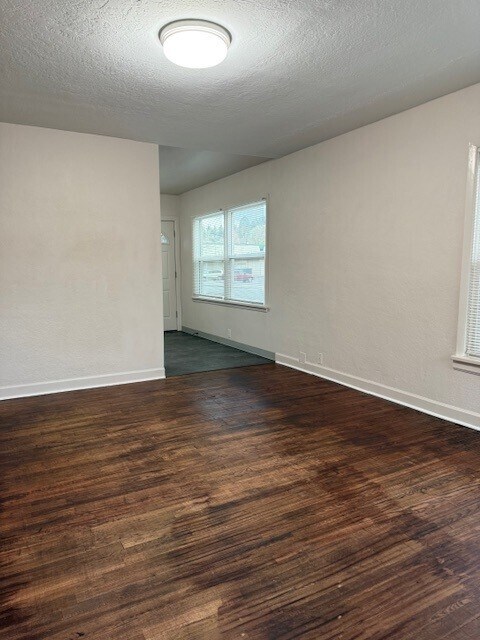 Building Photo - 1042 8th St NW