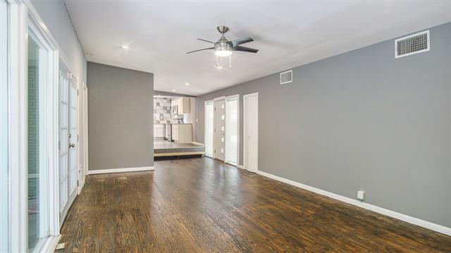 Building Photo - 2059 Dorothy Ln