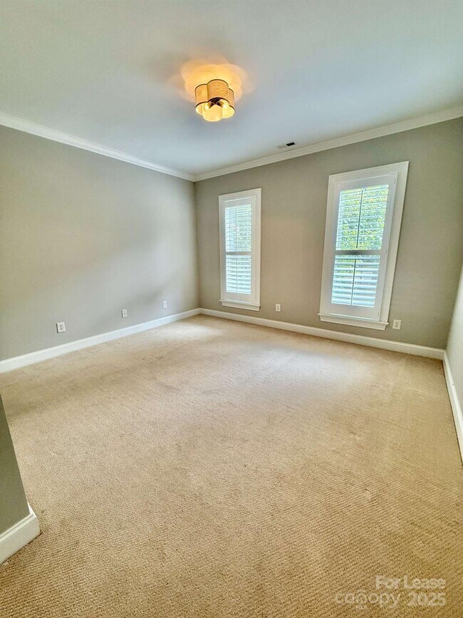 Building Photo - 1806 Asbury Hall Ct