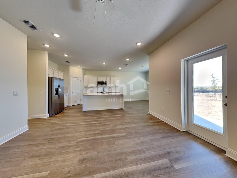 Building Photo - 15200 Serenity Wy